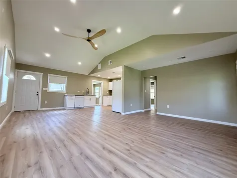 1922 Tabor Street Houston TX 77009