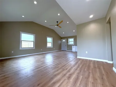1922 Tabor Street Houston TX 77009