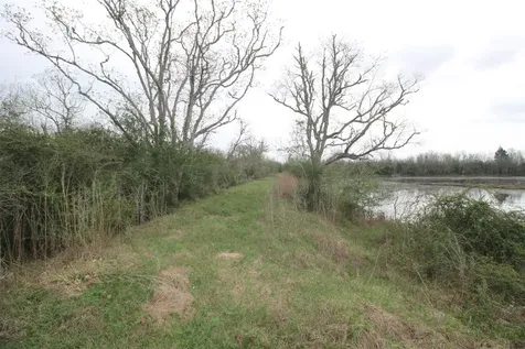 43 County Road 2355 Liberty TX 77575