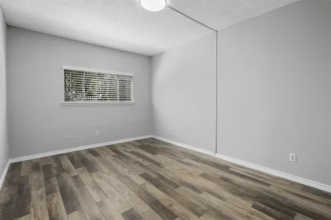 7065 N Holiday Drive Galveston TX 77550