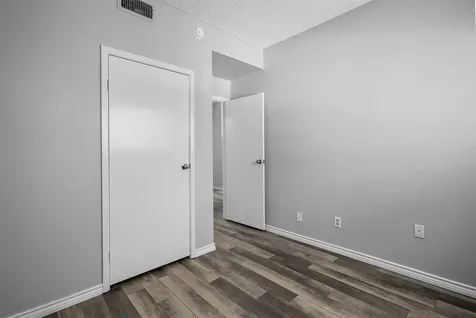 7065 N Holiday Drive Galveston TX 77550