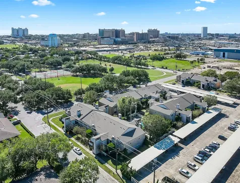 7065 N Holiday Drive Galveston TX 77550