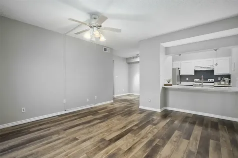 7065 N Holiday Drive Galveston TX 77550