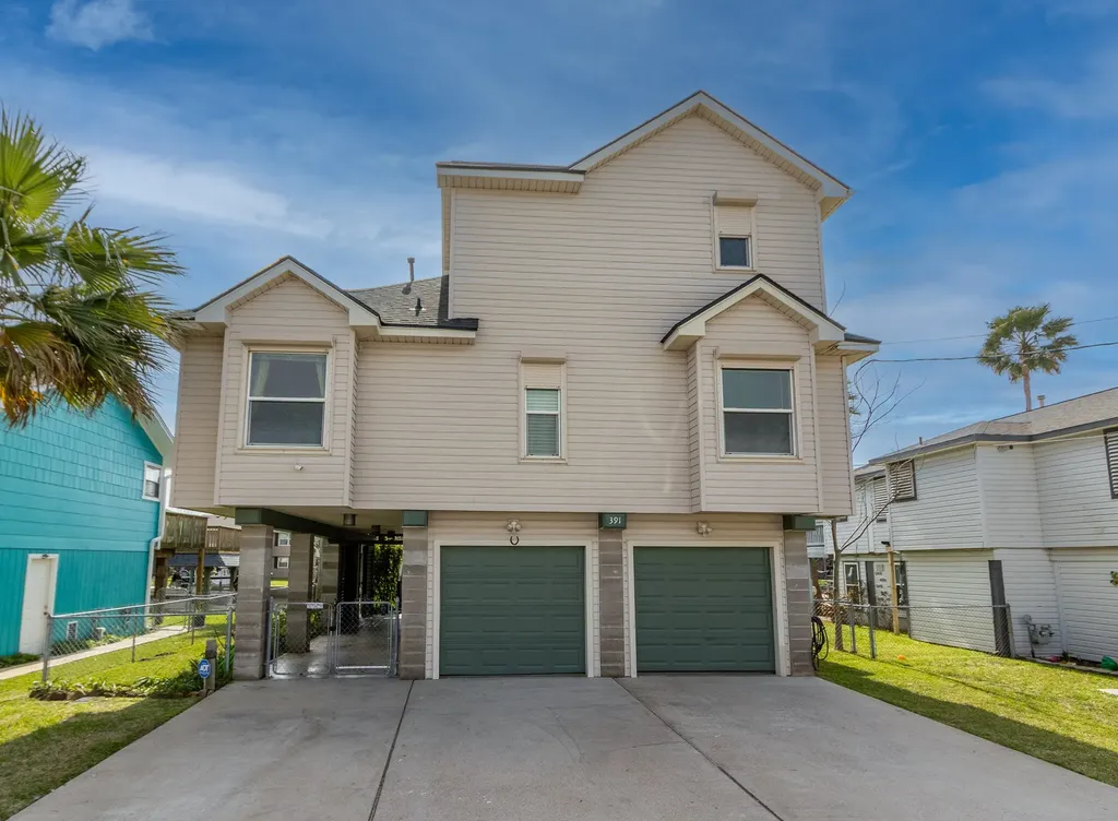 391 Ling Street Bayou Vista TX 77563