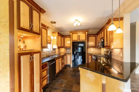 391 Ling Street Bayou Vista TX 77563