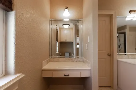 391 Ling Street Bayou Vista TX 77563