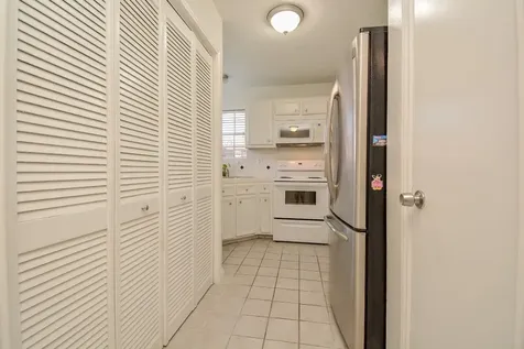 516 Birdsong Drive League City TX 77573