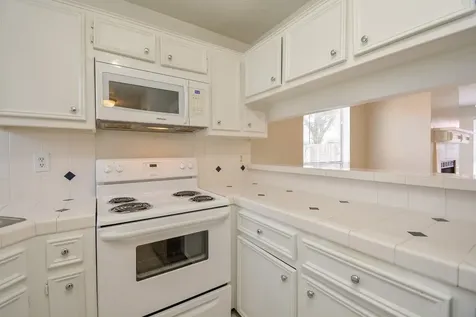516 Birdsong Drive League City TX 77573