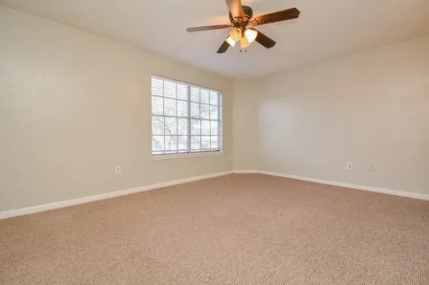 516 Birdsong Drive League City TX 77573