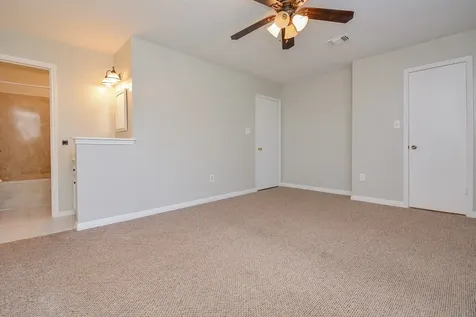 516 Birdsong Drive League City TX 77573