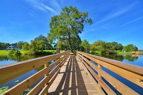 516 Birdsong Drive League City TX 77573