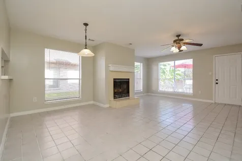 516 Birdsong Drive League City TX 77573