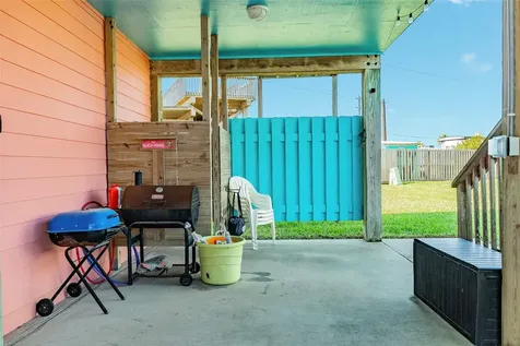 4405 Antigua Galveston TX 77554