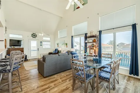 4405 Antigua Galveston TX 77554