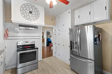 205 Jephson Drive Alvin TX 77511