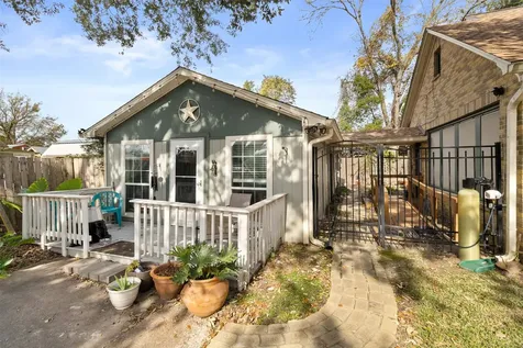 205 Jephson Drive Alvin TX 77511
