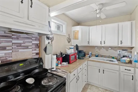 205 Jephson Drive Alvin TX 77511