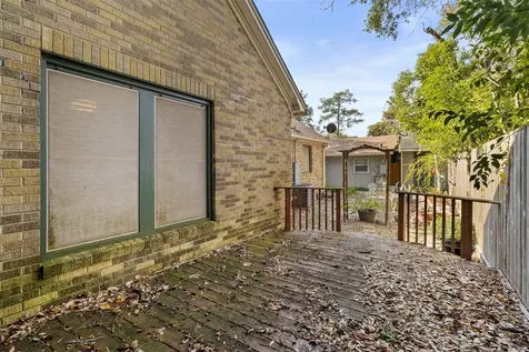 205 Jephson Drive Alvin TX 77511
