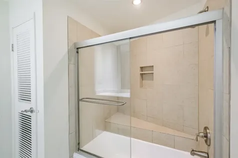 5050 Woodway Drive 3m Houston TX 77056