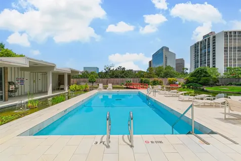5050 Woodway Drive 3m Houston TX 77056