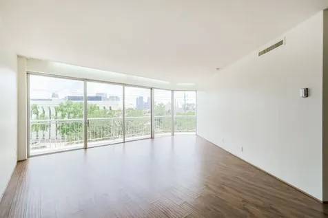5050 Woodway Drive 3m Houston TX 77056