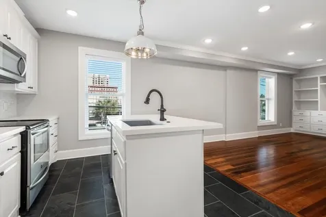 405 24th Street 201 Galveston TX 77550