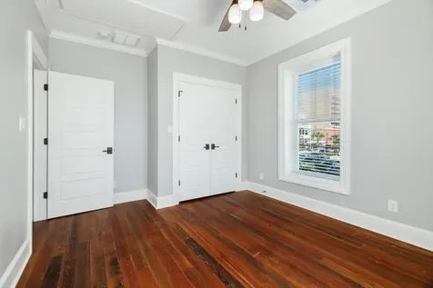 405 24th Street 201 Galveston TX 77550