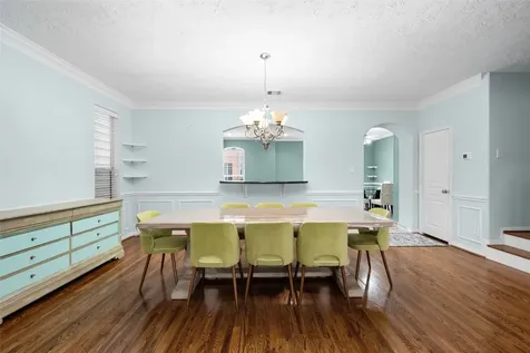 3410 Skyline Village Drive Houston TX 77057