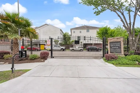 3410 Skyline Village Drive Houston TX 77057