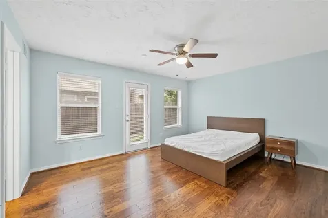 3410 Skyline Village Drive Houston TX 77057
