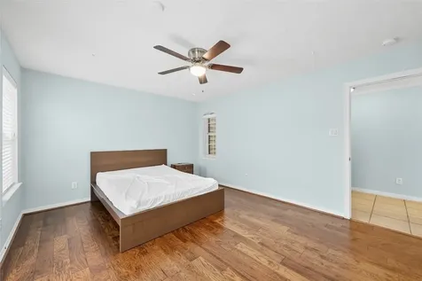 3410 Skyline Village Drive Houston TX 77057