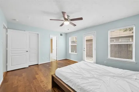3410 Skyline Village Drive Houston TX 77057