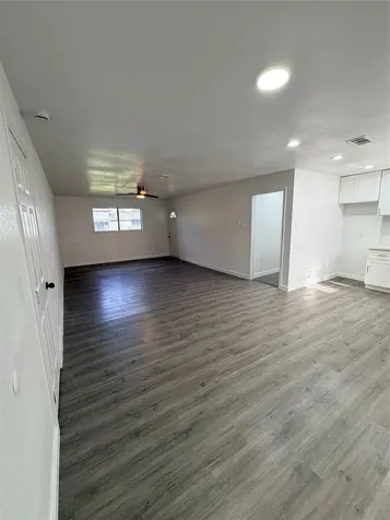 2426 Dupont Street Pasadena TX 77503