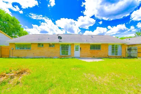 10930 W Bellfort Avenue Houston TX 77099
