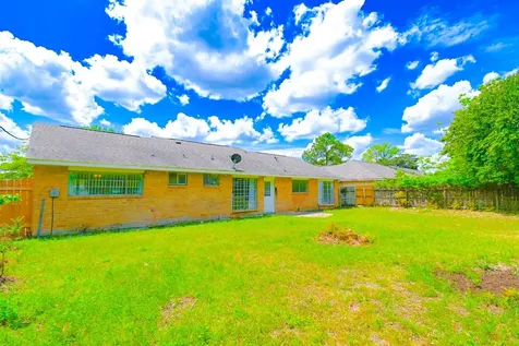 10930 W Bellfort Avenue Houston TX 77099
