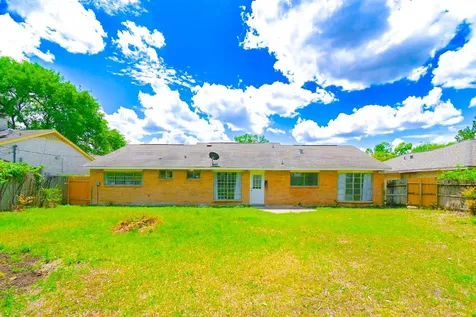 10930 W Bellfort Avenue Houston TX 77099