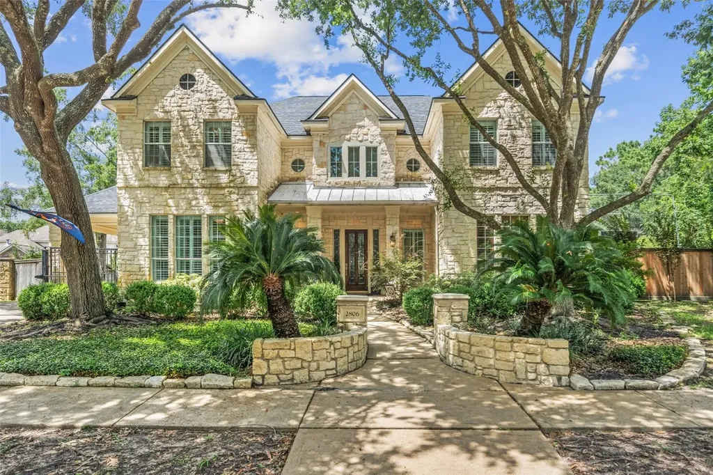 2806 Hazy Hillside Court Kingwood TX 77345