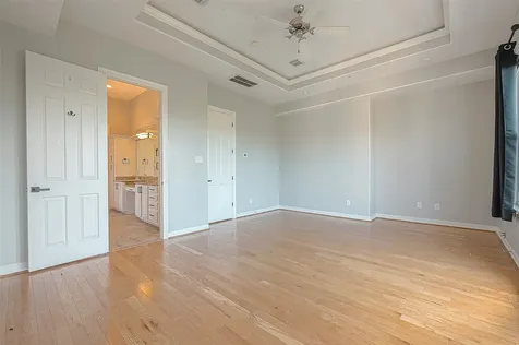 2721 Austin Street Houston TX 77004