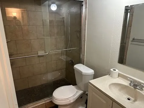 5662 Birchmont Drive A Houston TX 77091