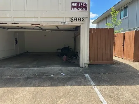5662 Birchmont Drive A Houston TX 77091