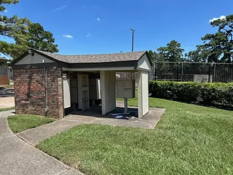 5662 Birchmont Drive A Houston TX 77091