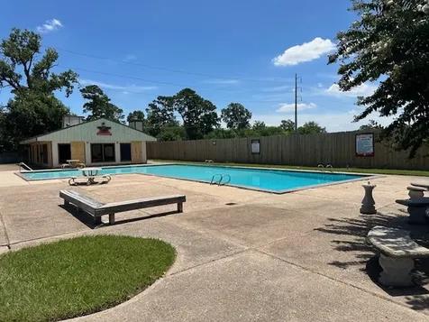 5662 Birchmont Drive A Houston TX 77091