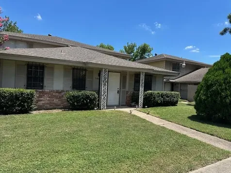 5662 Birchmont Drive A Houston TX 77091