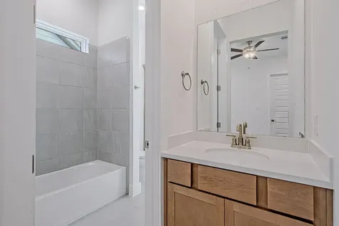149 Peninsula Point Drive Montgomery TX 77356