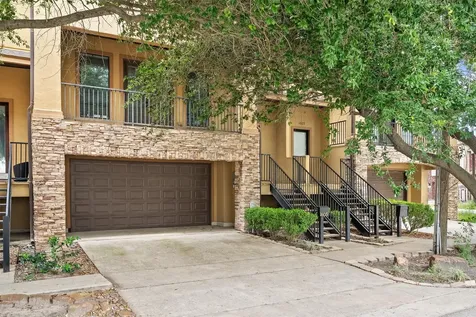 1605 W 14th Street Houston TX 77008