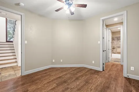 1605 W 14th Street Houston TX 77008