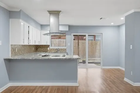 20 Moon Valley Court Conroe TX 77304