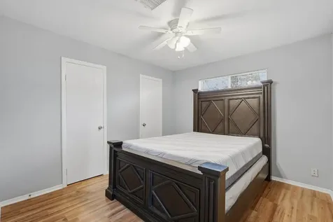 20 Moon Valley Court Conroe TX 77304