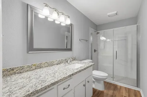20 Moon Valley Court Conroe TX 77304