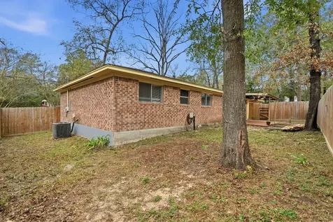 20 Moon Valley Court Conroe TX 77304